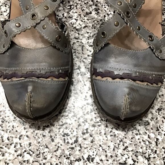 Rieker Shoes - Picture 5 of 6